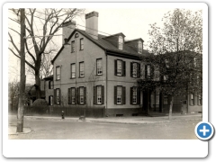 Isaac Collins House, Broad Street, Burlington, ca. 1780-1790 - NJA