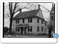 Middleton-Braislin House on Main Street inMedford - HABS