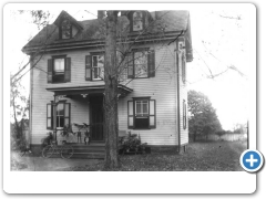 House in Rancocas - Picture from an old glass negative - Rorg