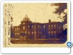 Adifferent view of the public school on Carroll Street from around 1907