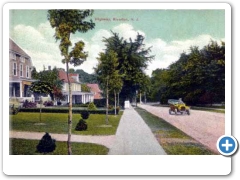 A street in Riverton around 1913