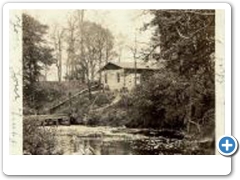 Vincentown Waterworks, Retreat Road, Near town - 1907 - My thanks to the Southampton Historical Commission site which gave me the identity of the structure.