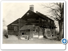 Ancient frame house, just north of Rancocas Village, Willingboro Twp., pre-1700 (occupied by Robert Haines, 1925-1930, owned by William Grovatt Sr., 1939) -NJA