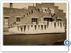 Flemington - A parade flo at the Garage - c 1910