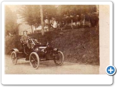 Pittstown - Pott's residence and car - c 1910