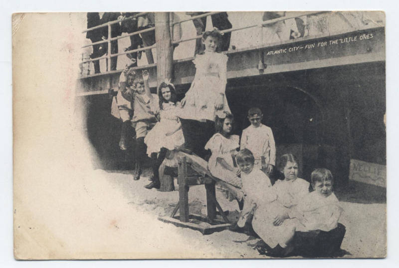 Atlantic City - See-Saw on the beach - 1905