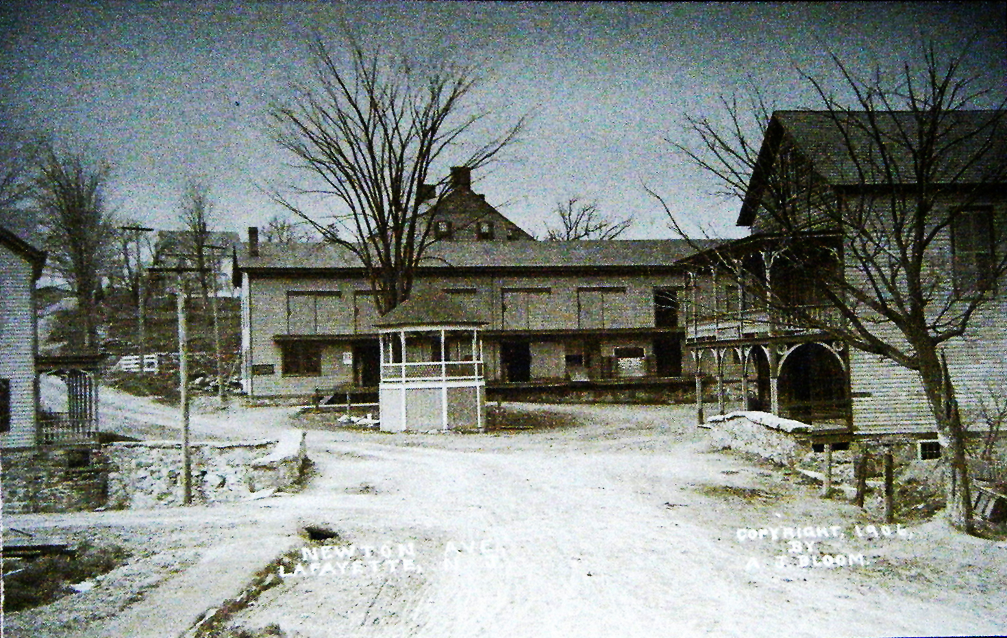 Lafayette - Newton Avenue - A J Bloom - 1906 - phtshp