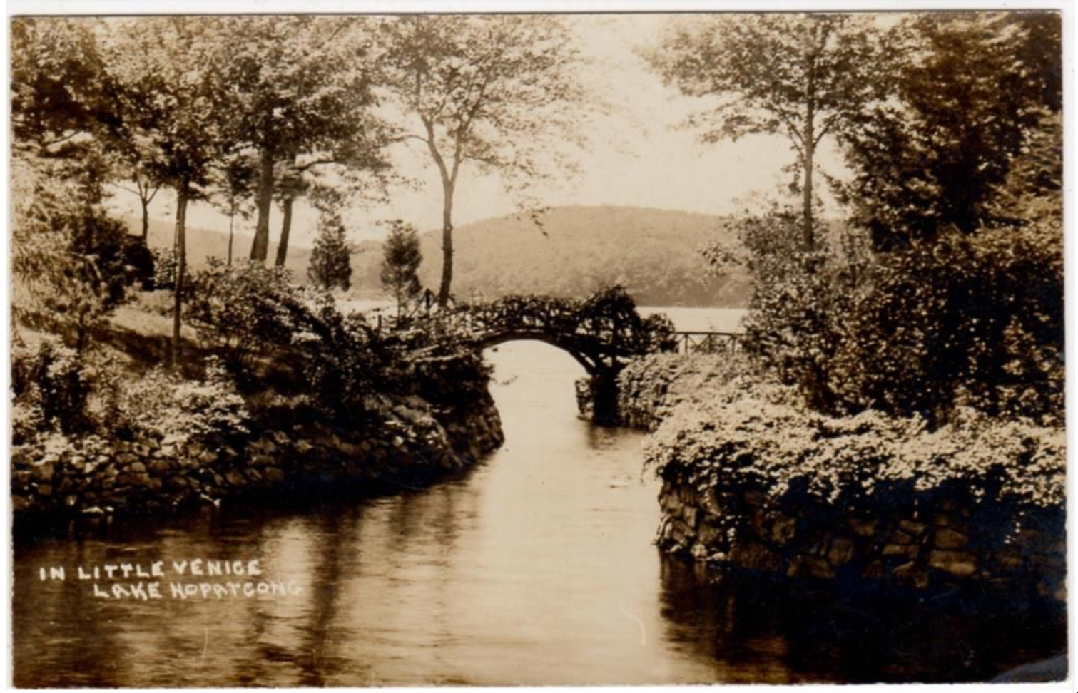 Lake Hopatcong - A bridge in Little Venice