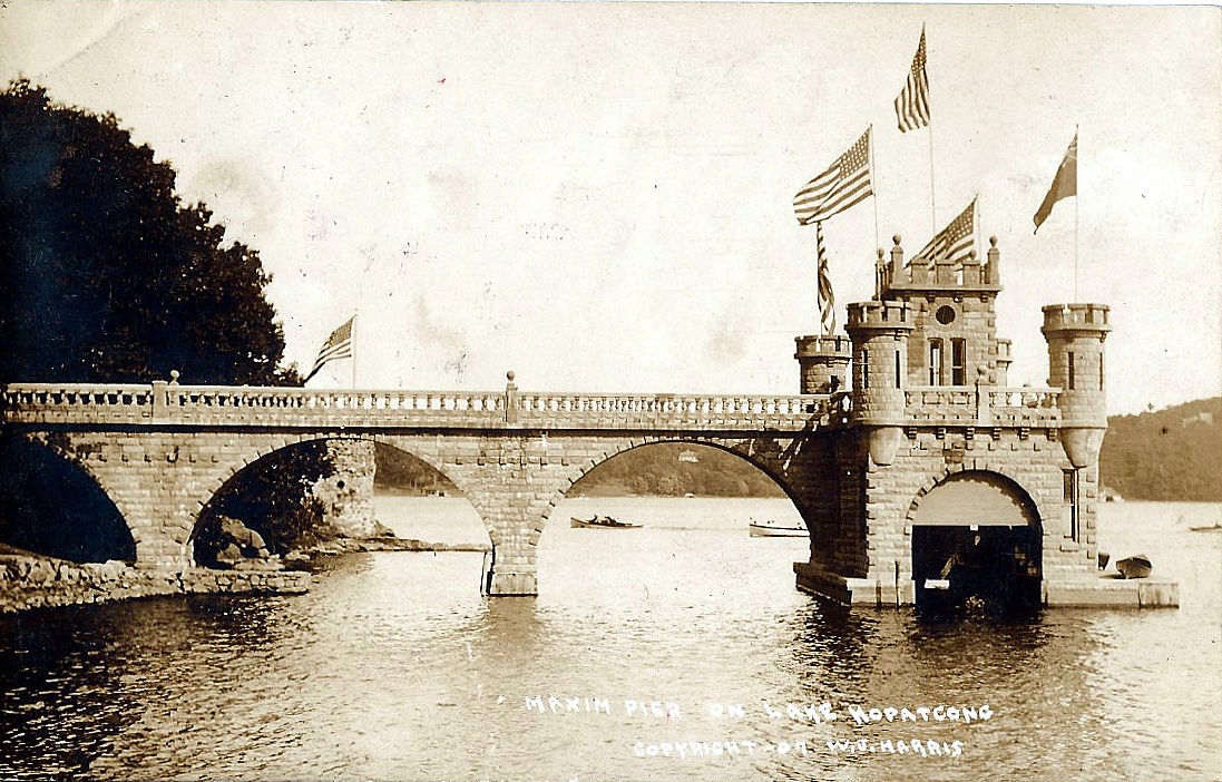 Lake Hopatcong - MAXIM PIER - LAKE HOPATCONG, NJ ~ WM HARRIS -  c 1910