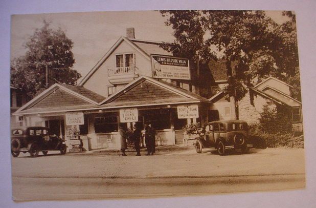 Stockholm - Lewis' Hillside Villa - 1940ds